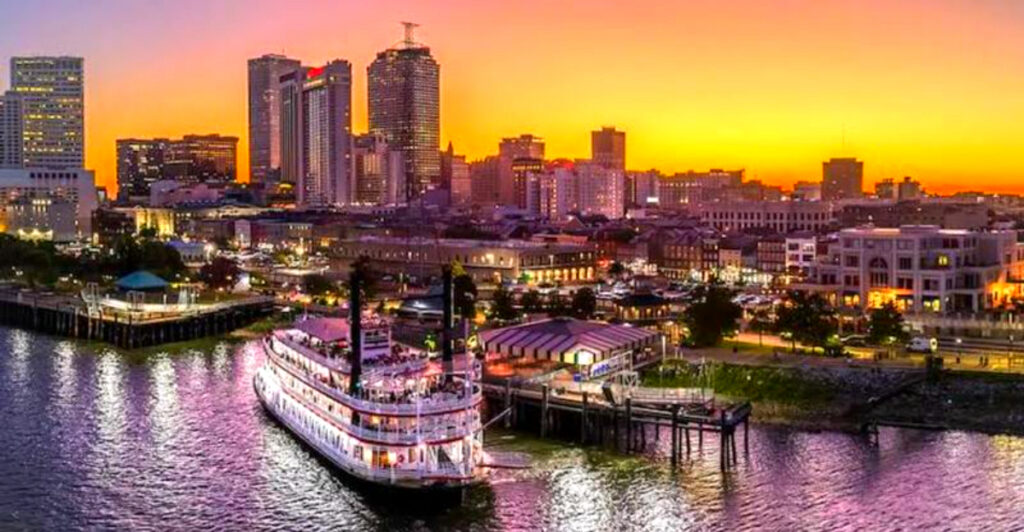 18 U.S. Cities That Look Best at Sunset