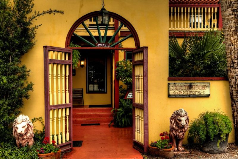 The Spanish Colonial Revival Architecture