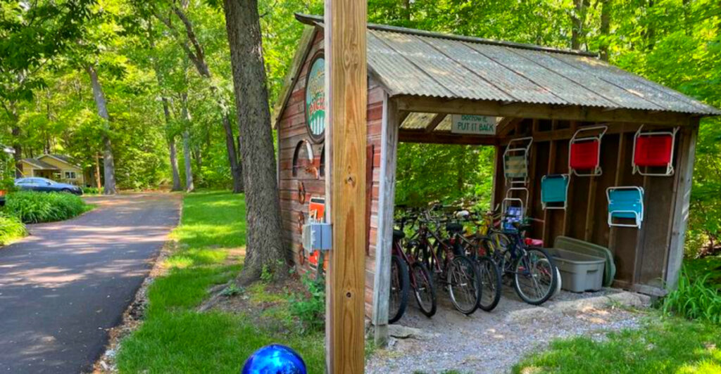 A Charming Harbor Country Escape That Feels Worlds Away from Chicago