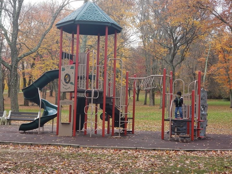 Playgrounds That Keep Kids Occupied for Hours