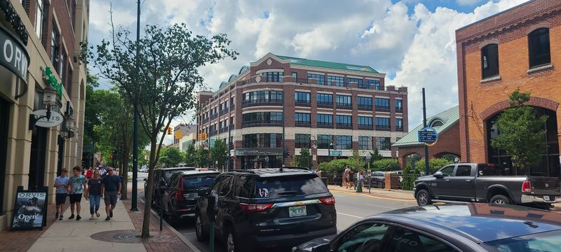 Downtown Has a Pleasantly Busy Pulse