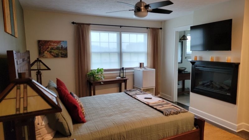 Guest Rooms With Actual Personality