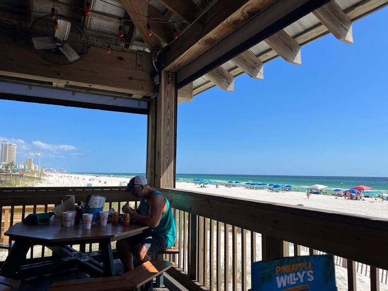 Live Music and a Lively Beach Atmosphere