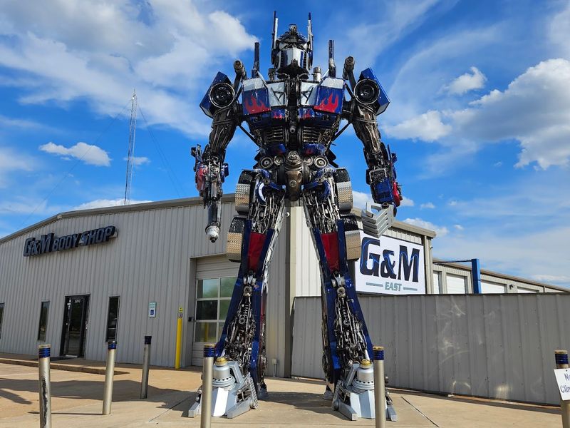 The Address and First Impressions