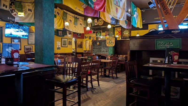 The Atmosphere That Keeps People Coming Back