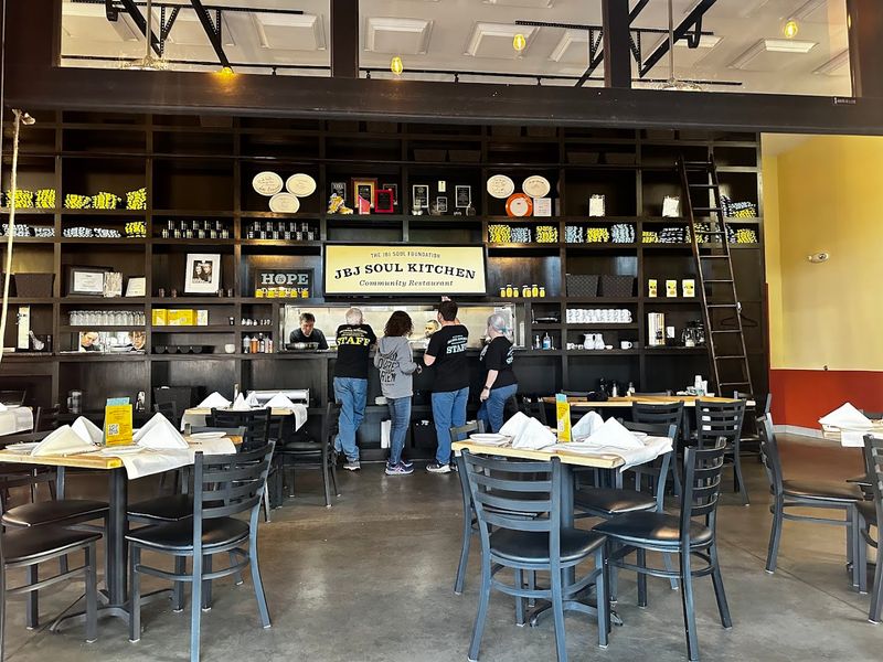 The Pay-It-Forward Model That Powers Everything