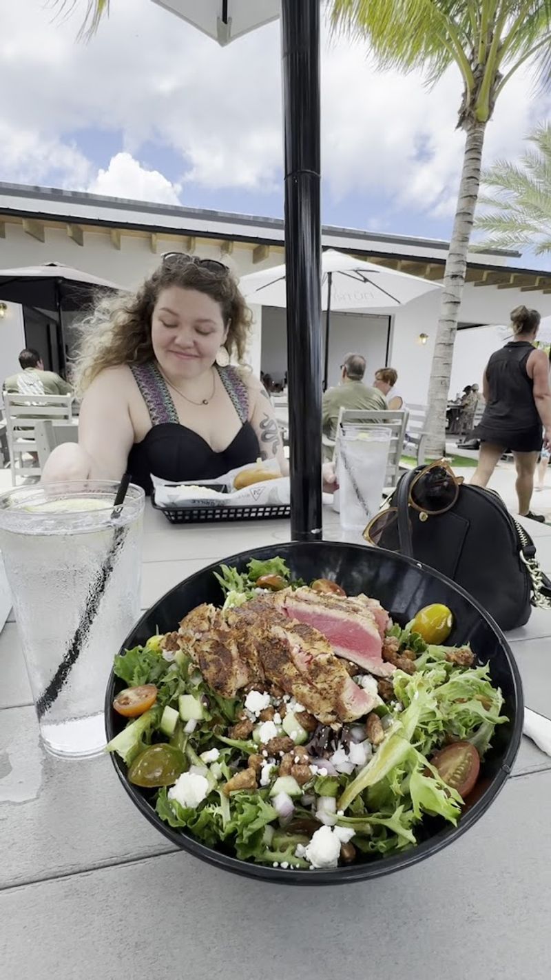 Seared Tuna and the Dishes That Steal the Show