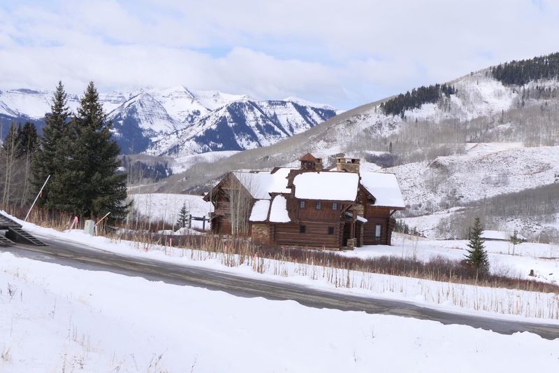 Easy Access to Backcountry Terrain for the Adventurous