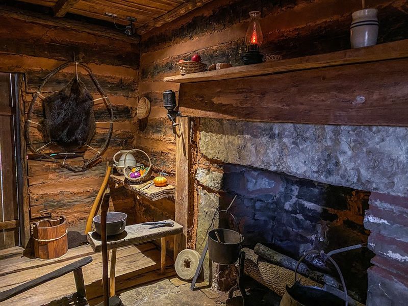 Guided Tours and Hands-On Activities