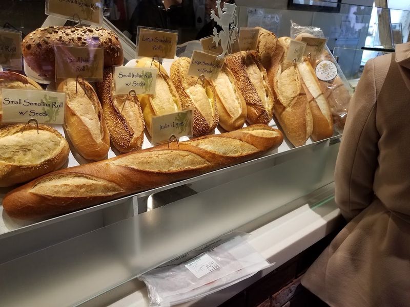 The Free Bread Tradition for First-Time Visitors