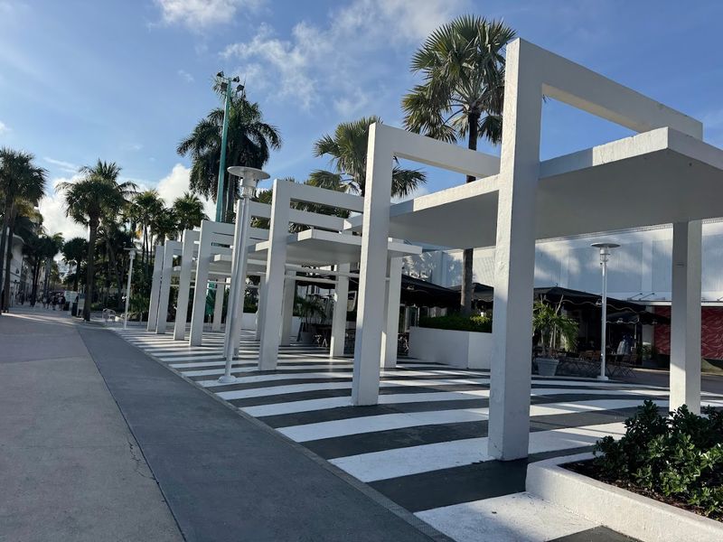 The Morris Lapidus Legacy