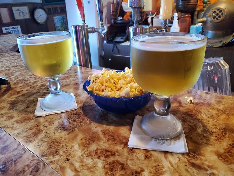 That free popcorn sets the mood fast