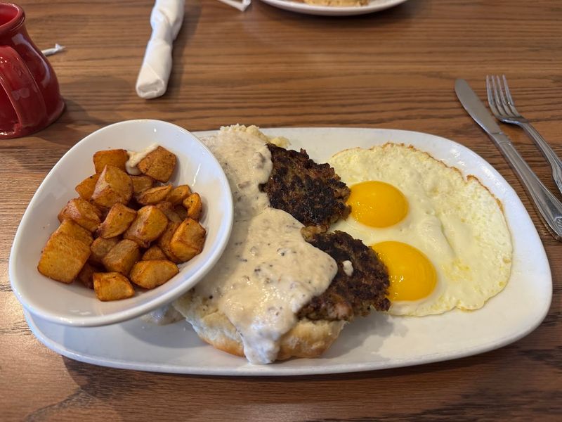 What Makes the Crabcake Benedict Stand Out