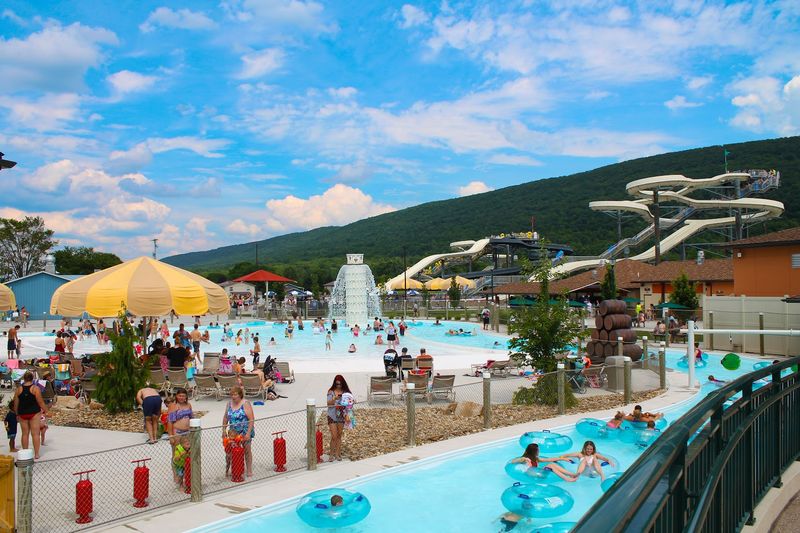 DelGrosso's Park & Laguna Splash — Pennsylvania