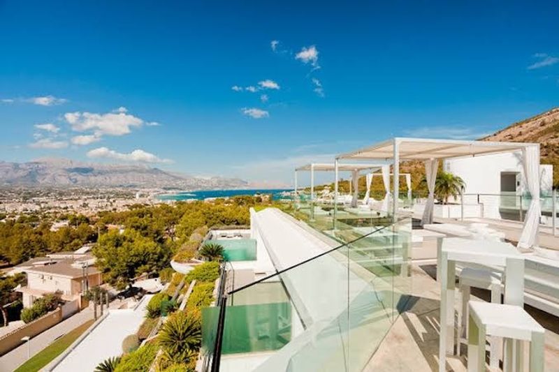 SHA Wellness Clinic (Alicante, Spain)