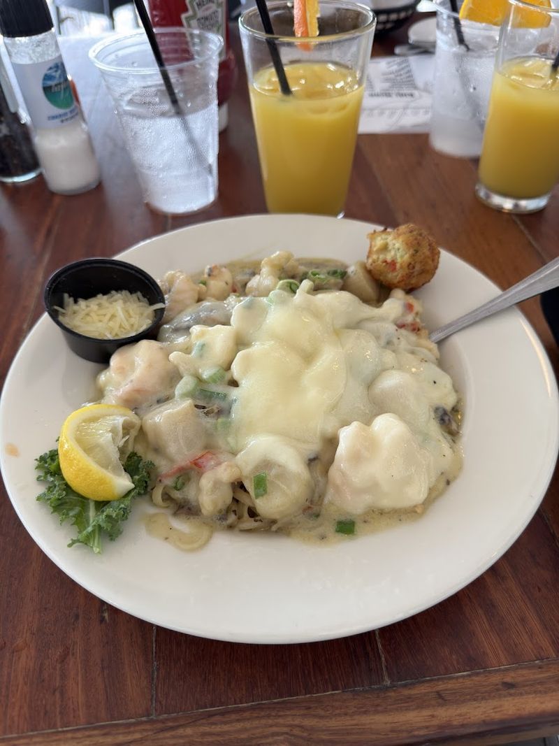 The Signature Dishes That Keep People Coming Back