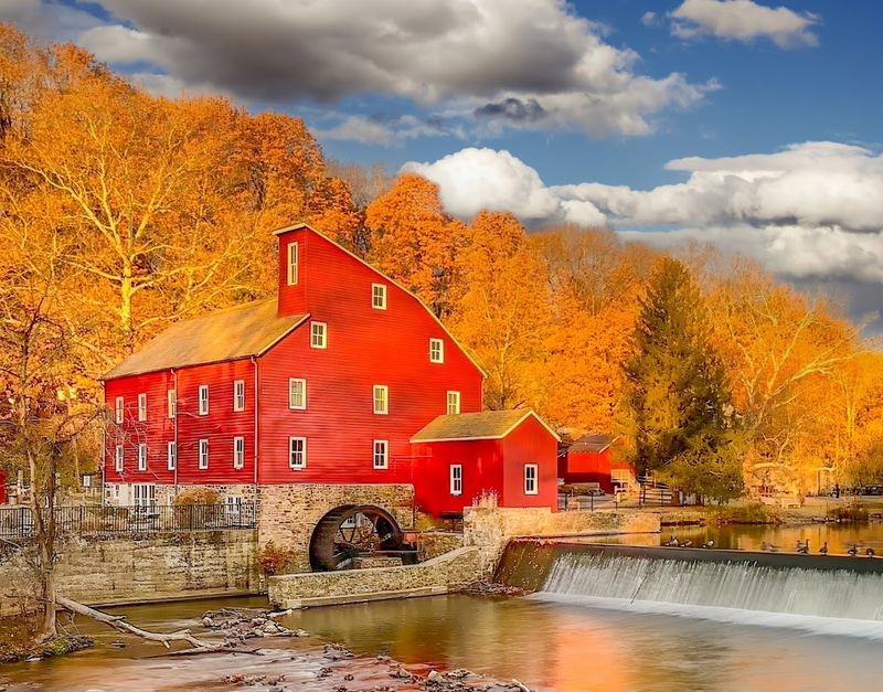 Red Mill, Clinton