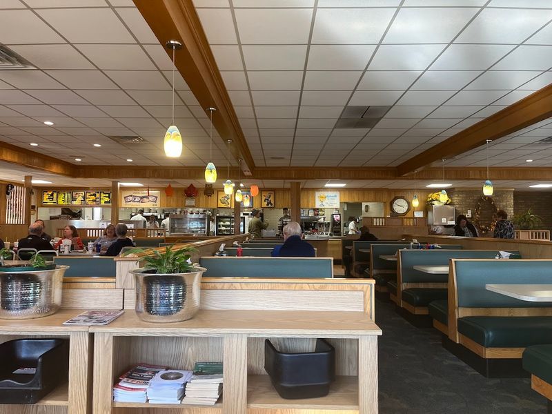 Mr. Burger, Grand Rapids