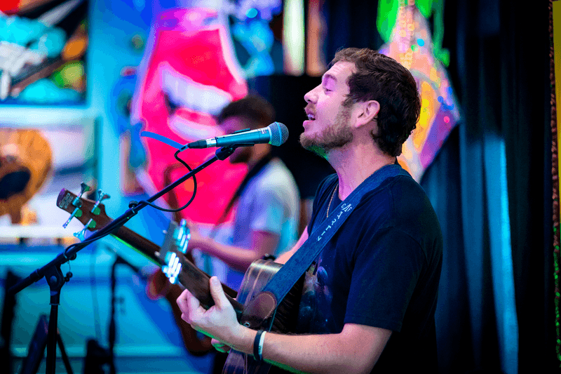 Live Music and the Sunday Brunch Experience