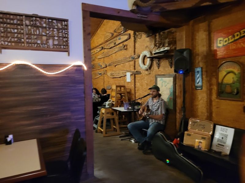 Live Music and the Atmosphere Inside