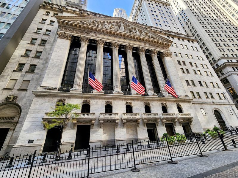 Wall Street (New York, New York) - Global Finance
