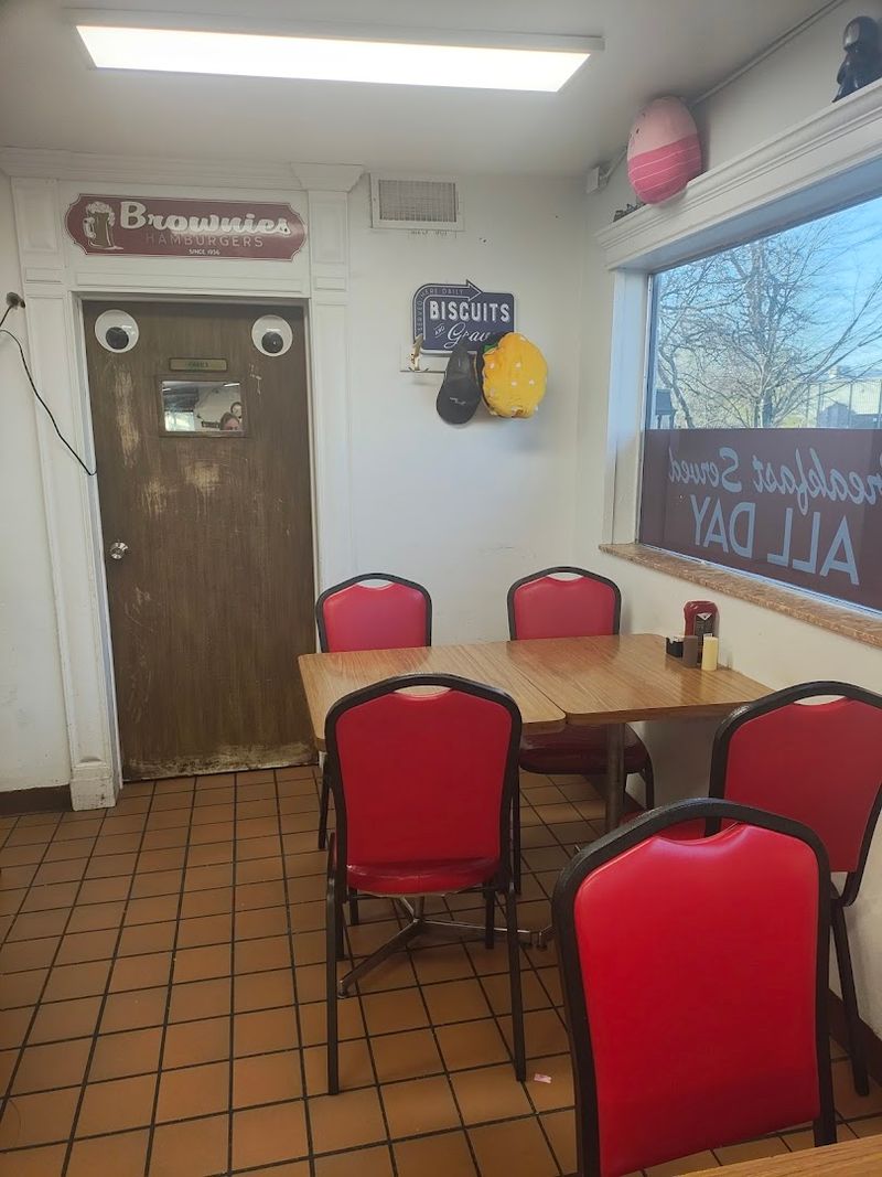 Staff and Service That Keep People Returning