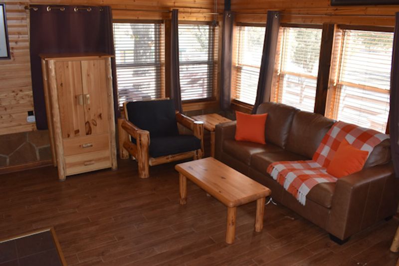 Cabin Rentals With Lake Views