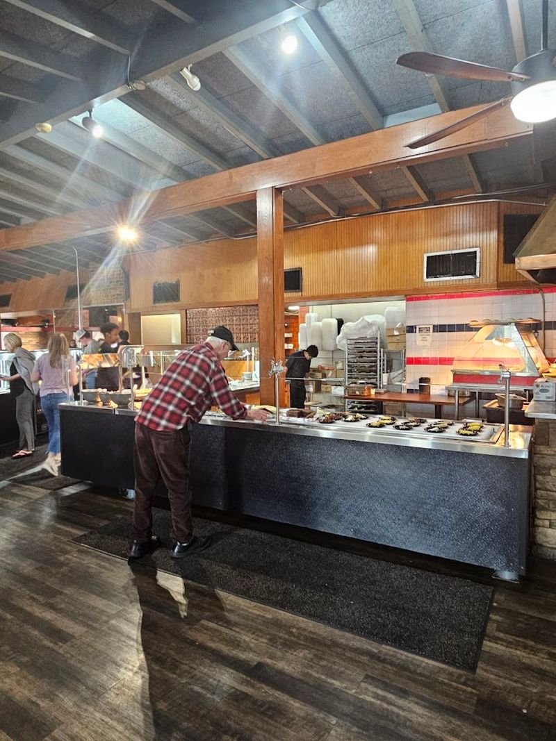 Austin's Steak & Homestyle Buffet — Knoxville