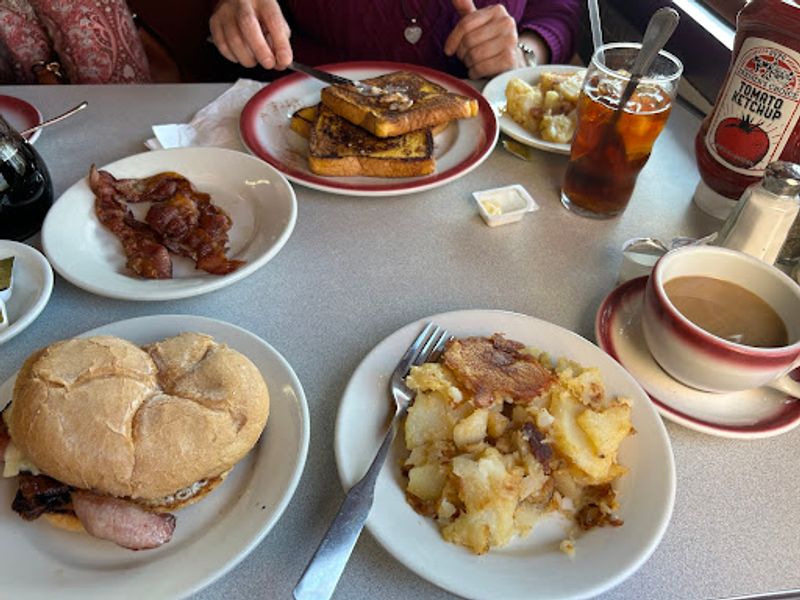 The Atmosphere That Keeps People Returning