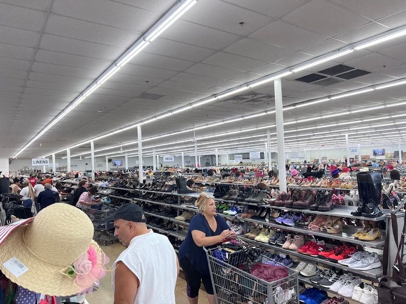 Shoes, Bags, and Accessories Worth Digging For