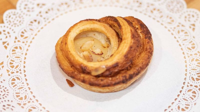 What to bring home besides crumbs