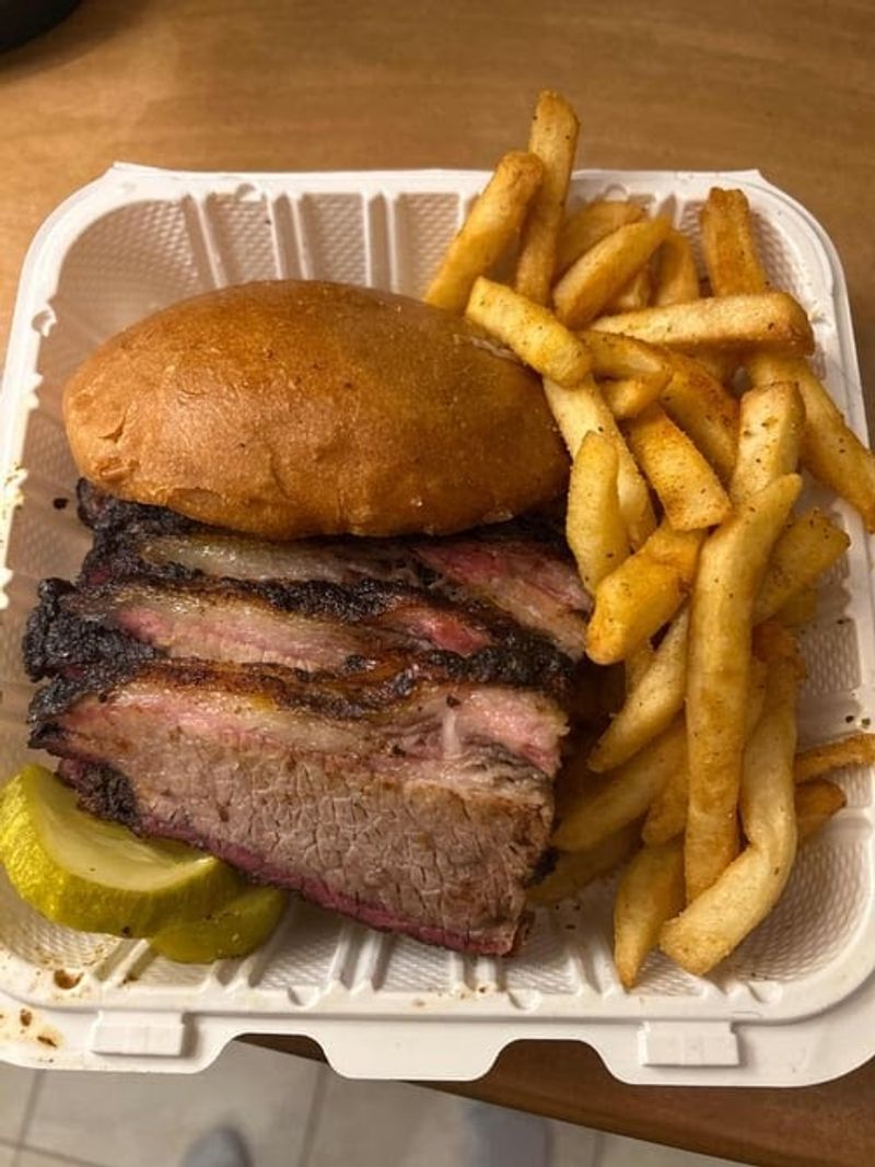 Takeout and To-Go Orders: A Solid Option