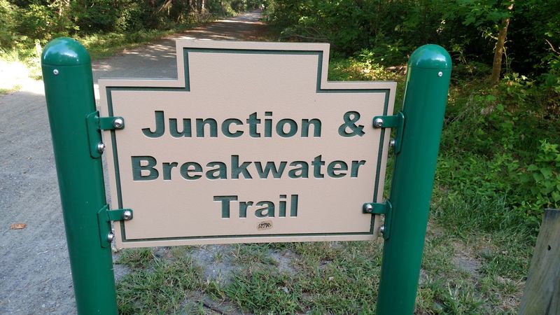 Delaware - Junction and Breakwater Trail