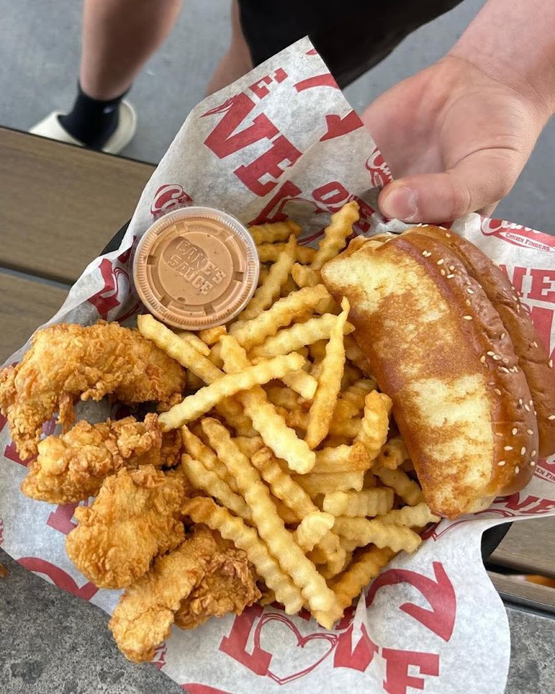 Raising Cane’s - Baton Rouge, LA (I-10)