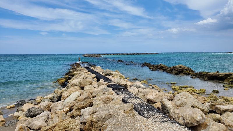 Bathtub Reef Beach (Hutchinson Island)