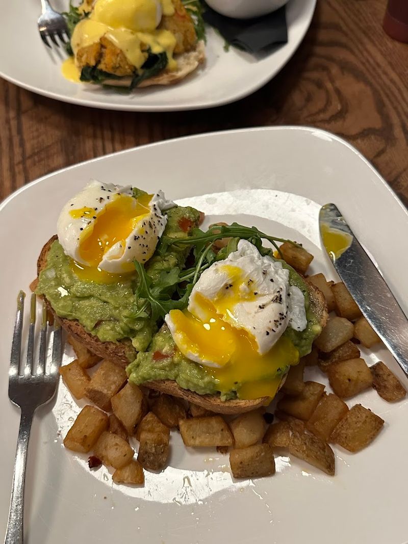 Breakfast That Competes With the Best Diners