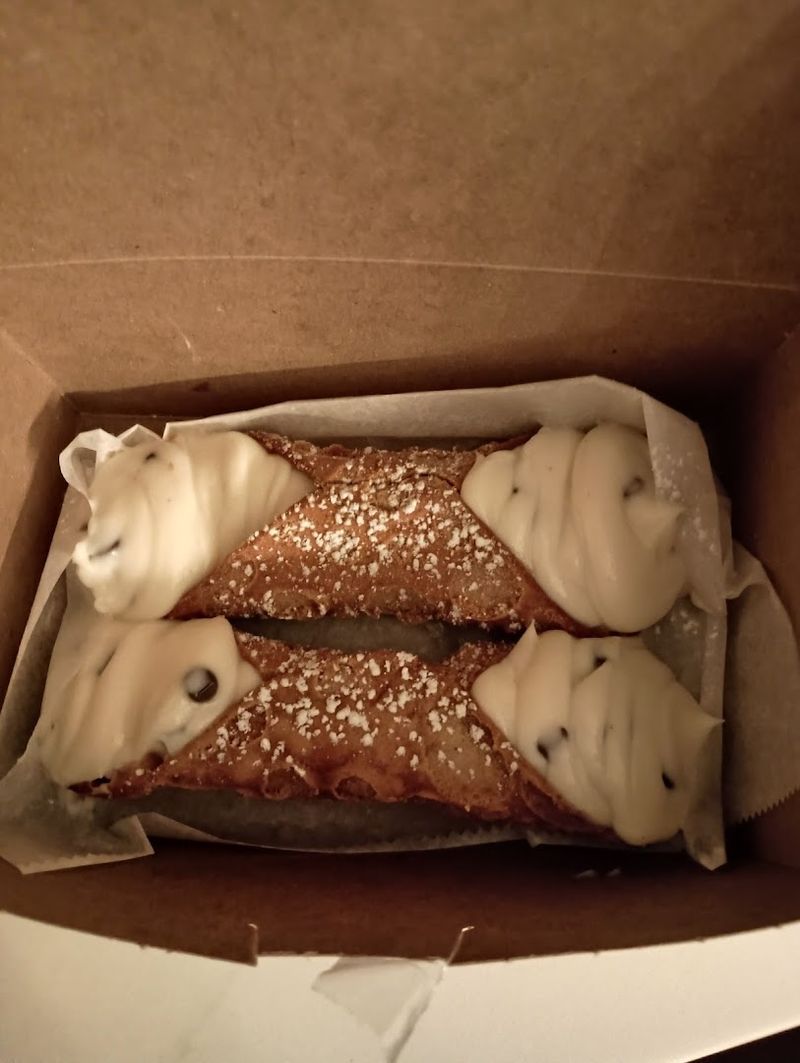 Cannoli Worth Every Bite
