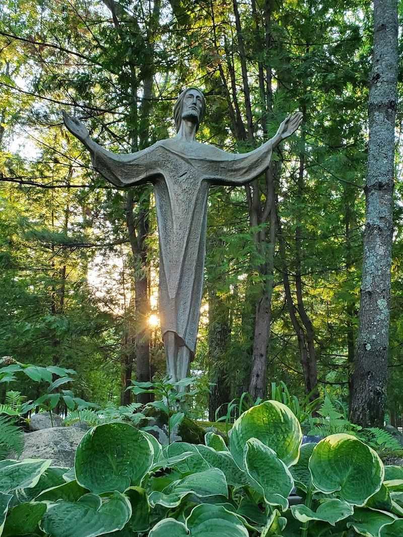 The Grounds and Gardens: A Walk Through Something Genuinely Peaceful