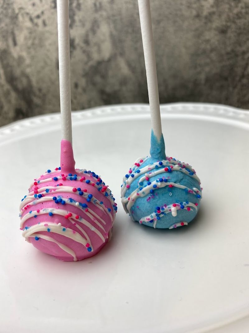 Cake Pops and the Art of Getting Small Things Right