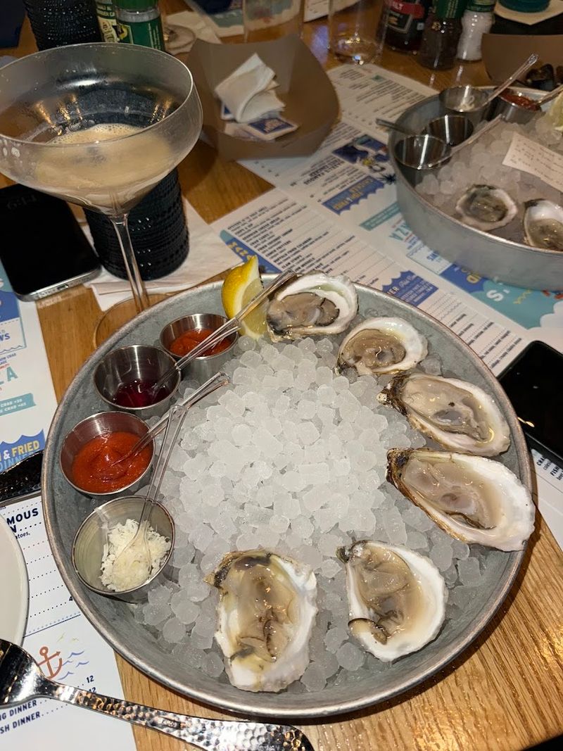 Service That Turns First-Time Visitors Into Loyal Regulars