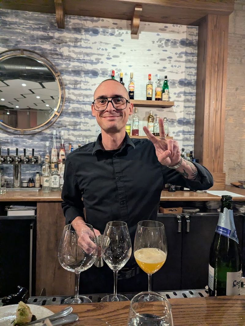 Service Style and What to Expect from the Staff