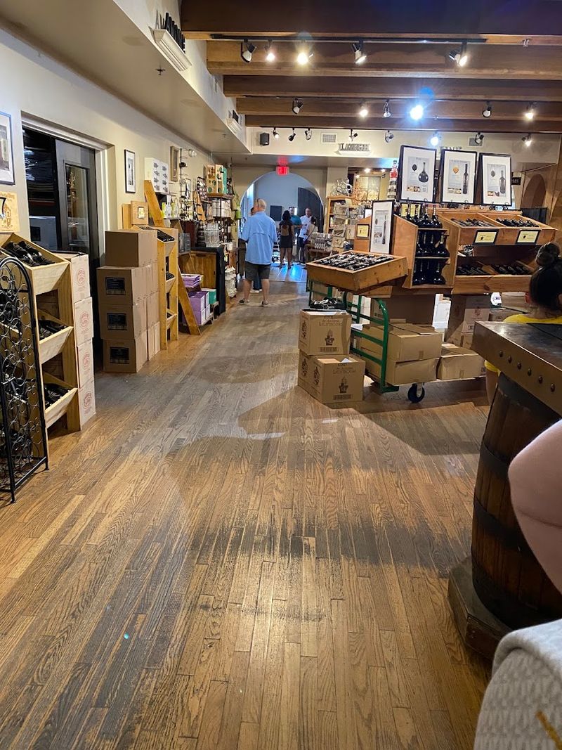 Visiting Tips and Opening Hours