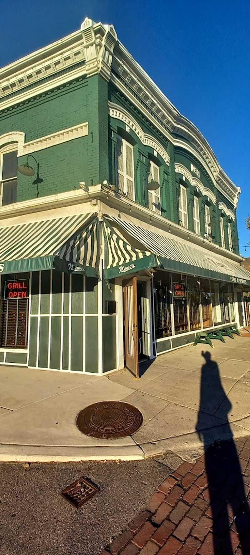 Walkability that rewards curiosity