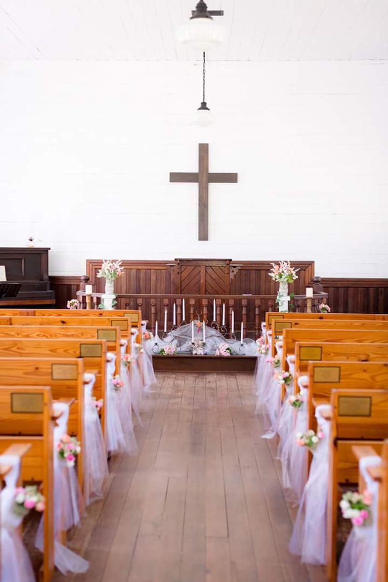 Weddings in a Place That Feels Like It Has Always Been There