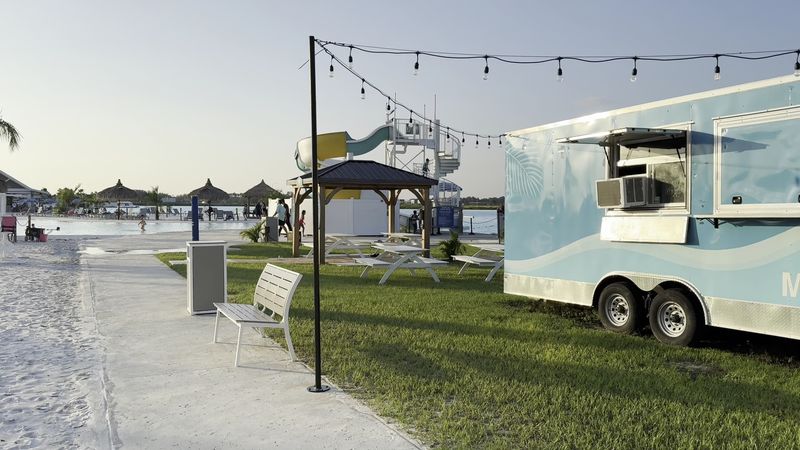 Food Trucks and On-Site Dining Options