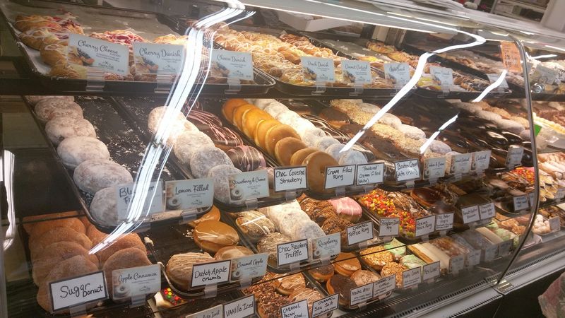 Country Hill Bakery and Fresh Baked Goods