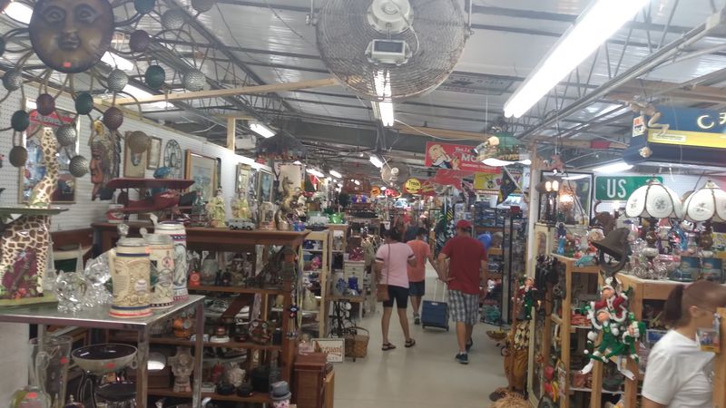 The Antique Mall and Collectibles Section
