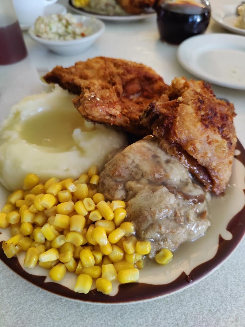 The Crispy Fried Chicken Everyone Talks About