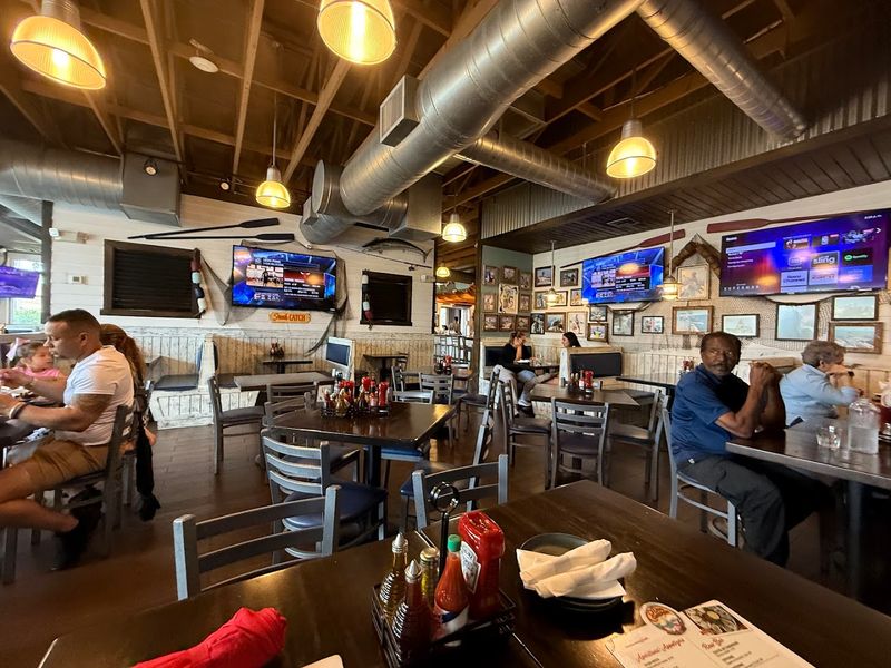 The Atmosphere: Nautical Vibes and a Lively Friday Night Energy