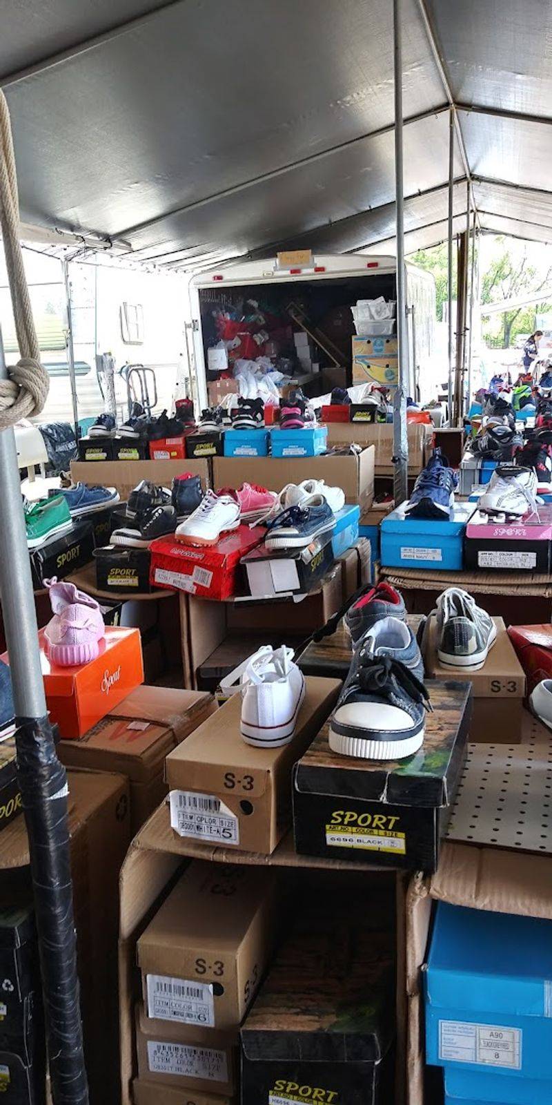 The Clothing and Footwear Deals That Keep Shoppers Coming Back